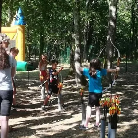 Sur Pilotis Avec Terrasse A - Api-1-52-1474 Campsite