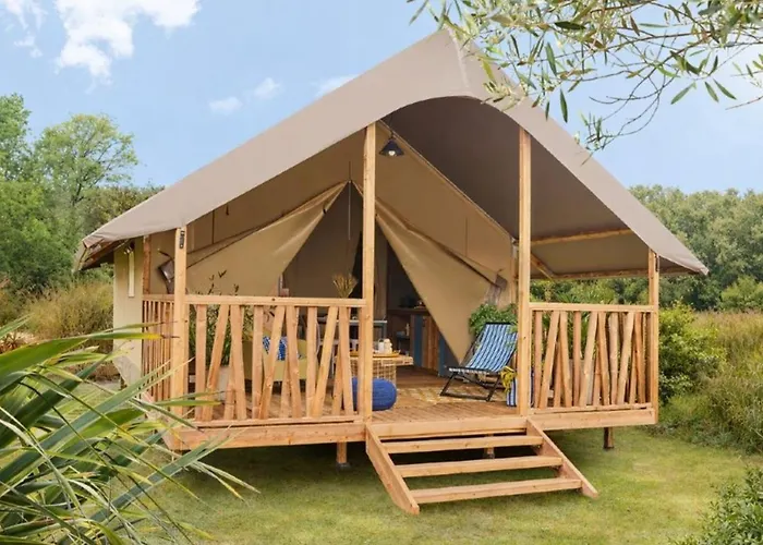 Campsite Sur Pilotis Avec Terrasse A - Api-1-52-1474 *